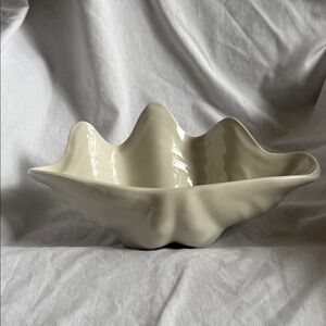 Vintage HALL Seashell